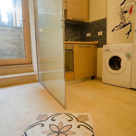 로마 Silenzioso Monolocale In Zona Parioli 아파트 외부 사진